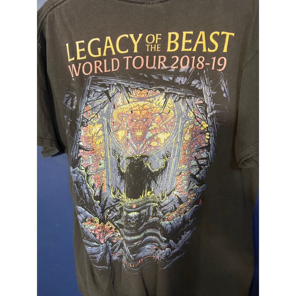 Iron Maiden Legacy of the Beast World Tour 2018-19 T-Shirt Mens Large Black - Picture 3 of 6